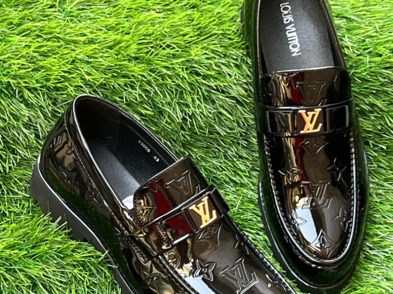 Des chaussures nouveaux arrivages sont disponibles