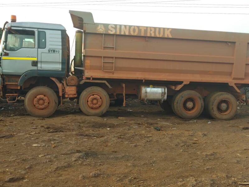 CAMION SINOTRUCK
