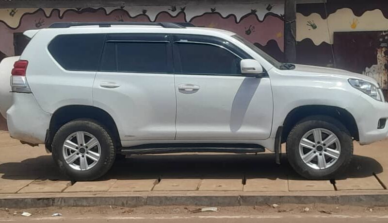 Location Toyota Prado