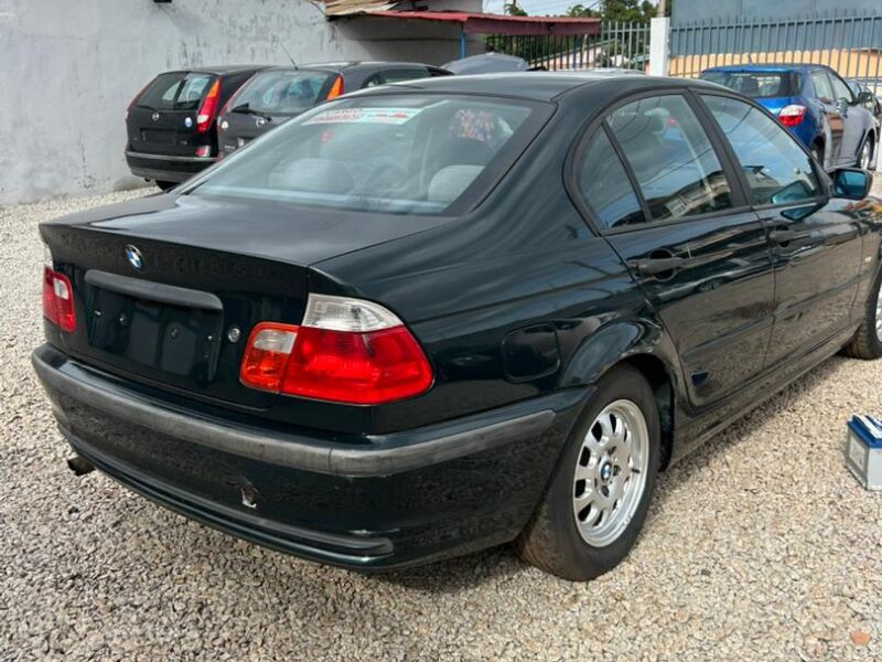 VENTE DE VOITURE