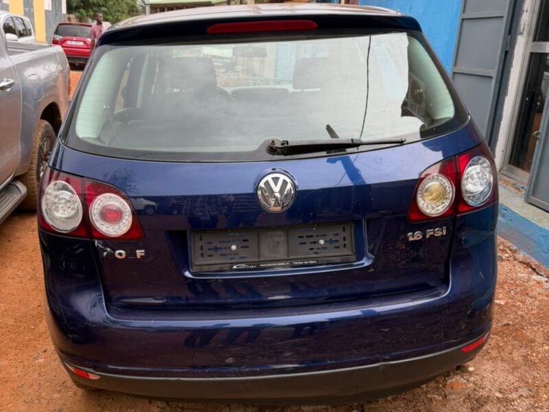 VENTE DE VOITURE