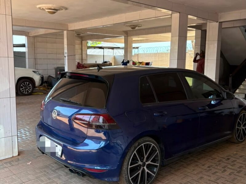 VENTE DE VOITURE