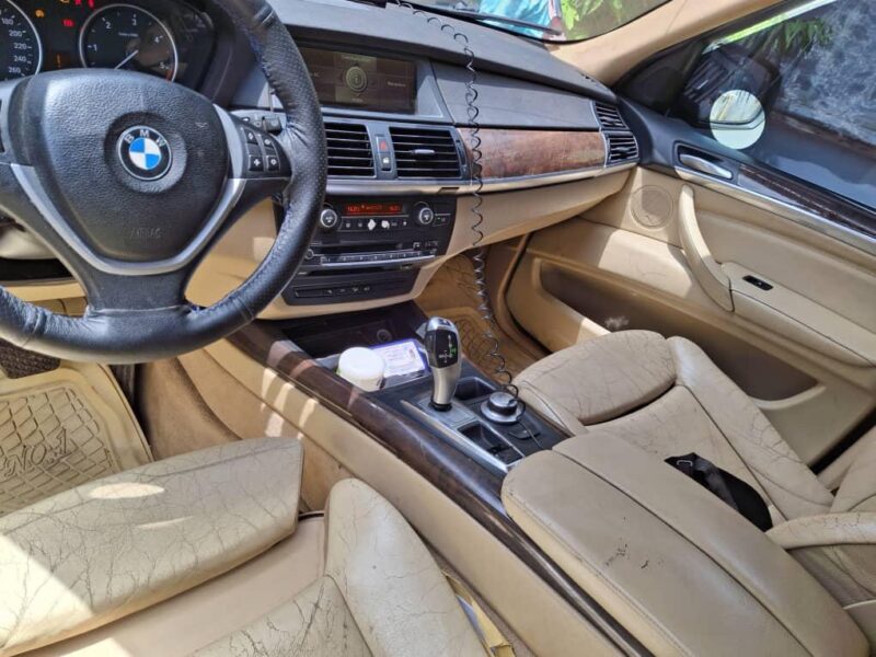 VENTE DE VOITURE