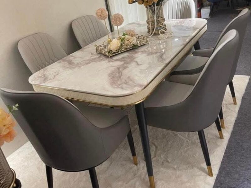 VENTE DE TABLE A MANGER
