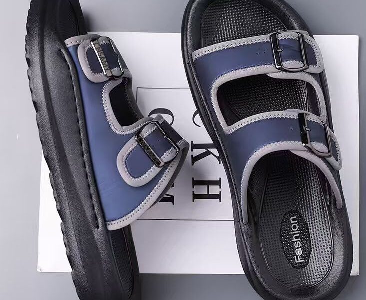 VENTE DE CHAUSSURES