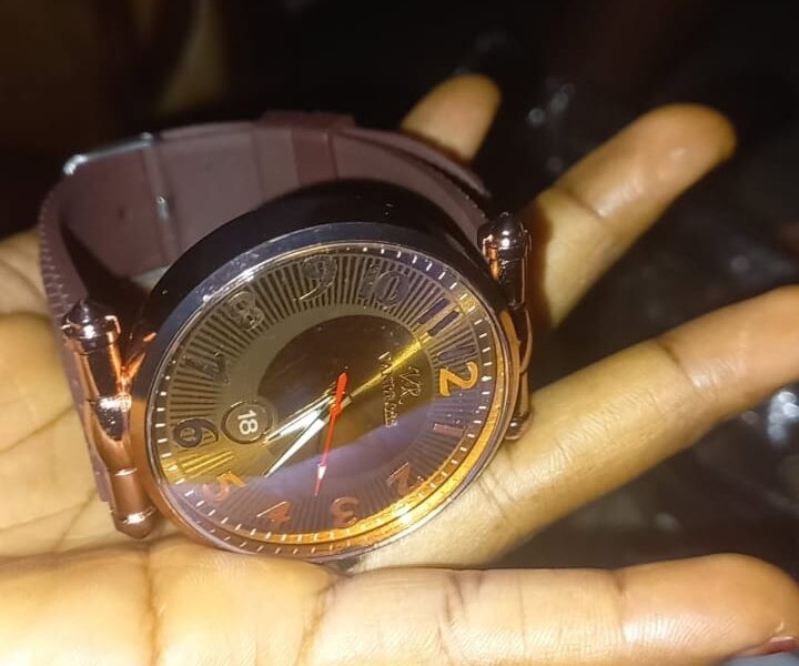 VENTE DE MONTRE